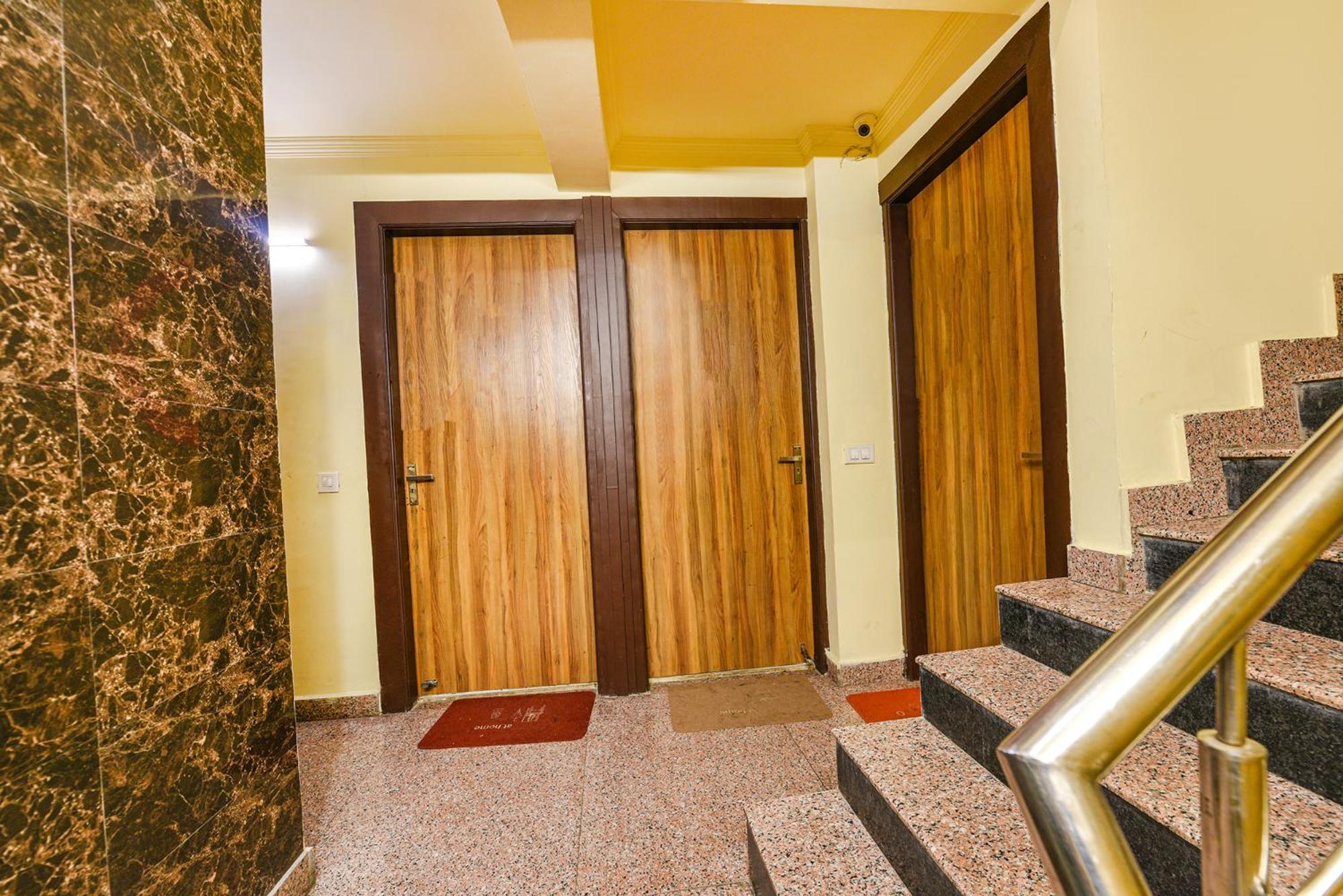 Fabhotel Ishtara Auberge - Nr Yashobhoomi Convention Centre نيودلهي المظهر الخارجي الصورة