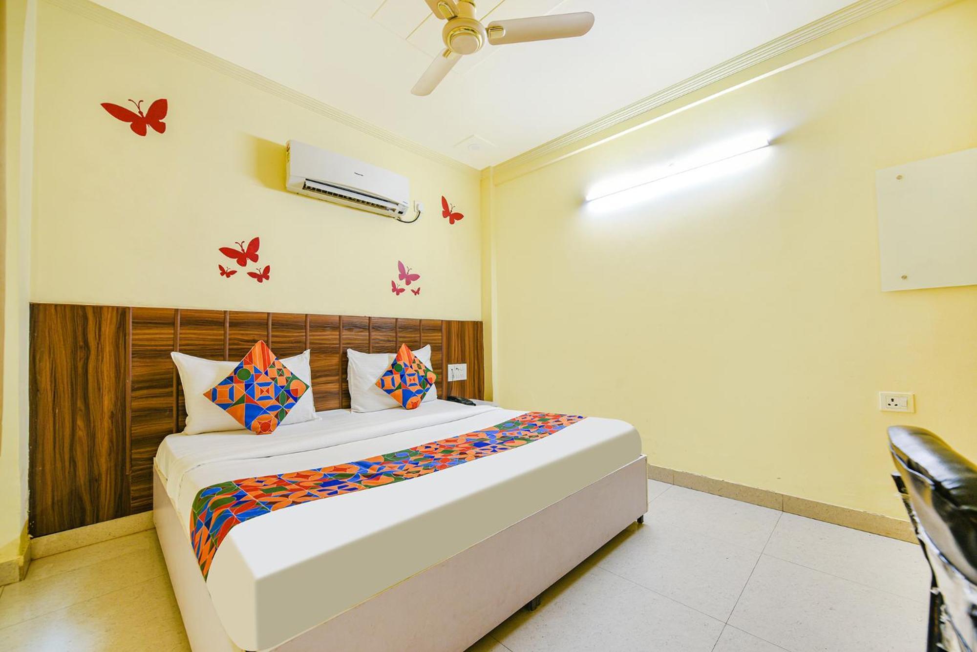 Fabhotel Ishtara Auberge - Nr Yashobhoomi Convention Centre نيودلهي المظهر الخارجي الصورة